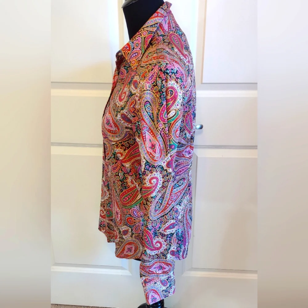 Chaps by Ralph Lauren Colorful Paisley No Iron Button Down Blouse EUC - Picture 3 of 8